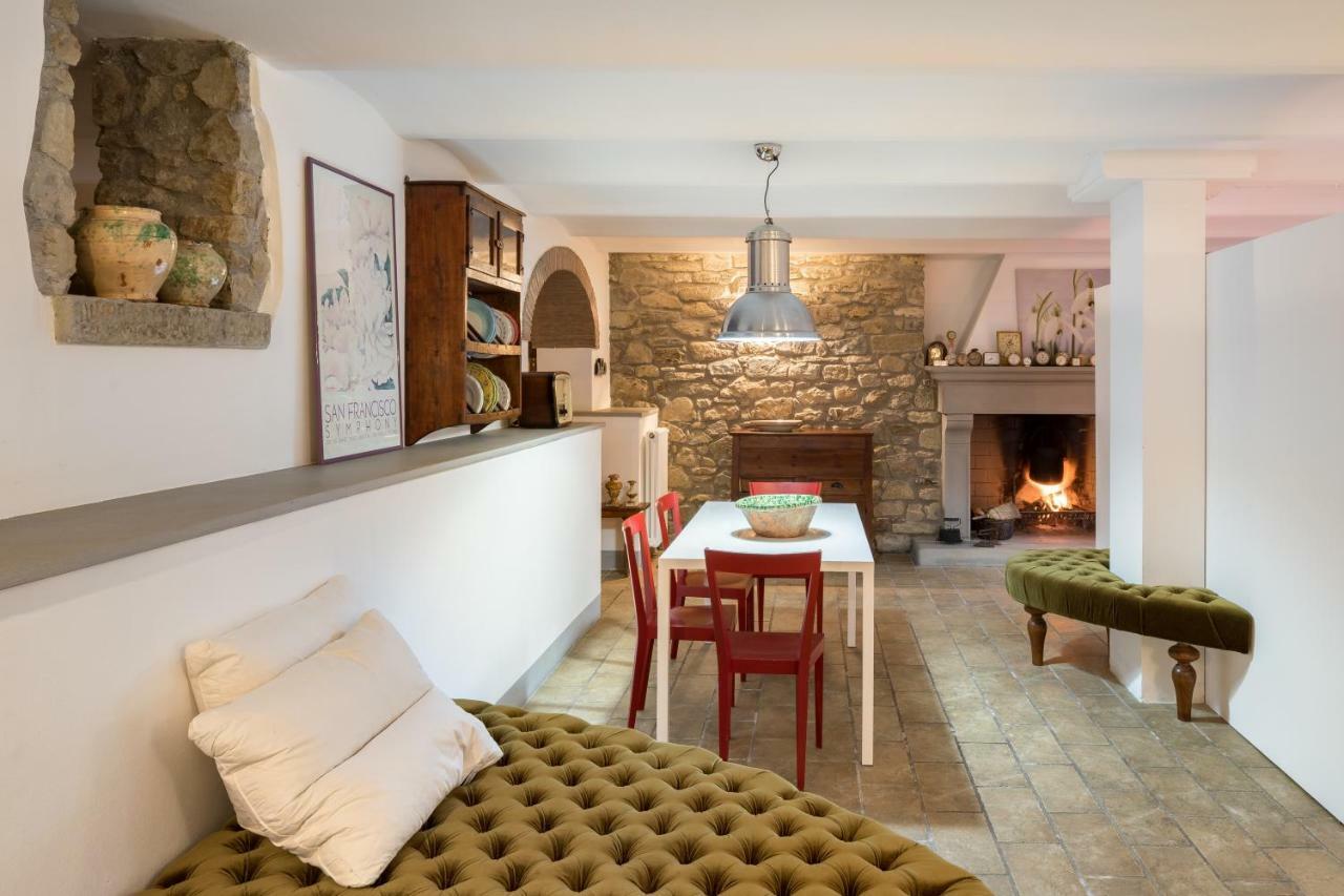 La Taverna Fra Le Colline Arezzo Buitenkant foto